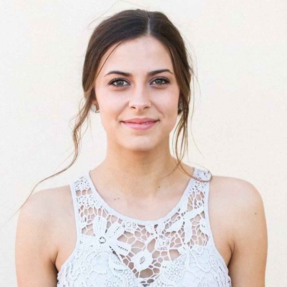 Meet your Posher, Sierra